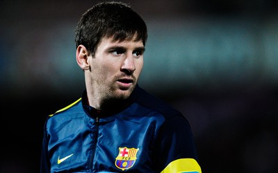 9博精华-B席这脚射门打偏