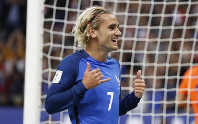 9博焦点-伊拉克队更衣室赛前动员视频